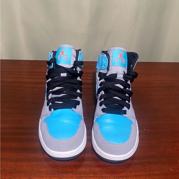 Nike Air Jordan 1 Retro Hi Tide Pool GS Sneakers size 4.5Y - Picture 4 of 6